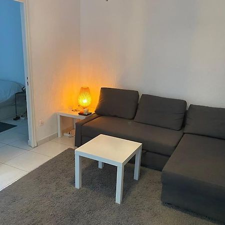 Appt 4 Pers Avec Jardin Ombrage En Centre Ville De Sete Bagian luar foto