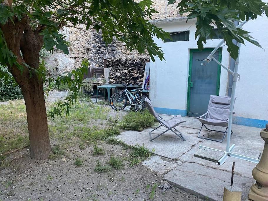 Appt 4 Pers Avec Jardin Ombrage En Centre Ville De Sete Bagian luar foto